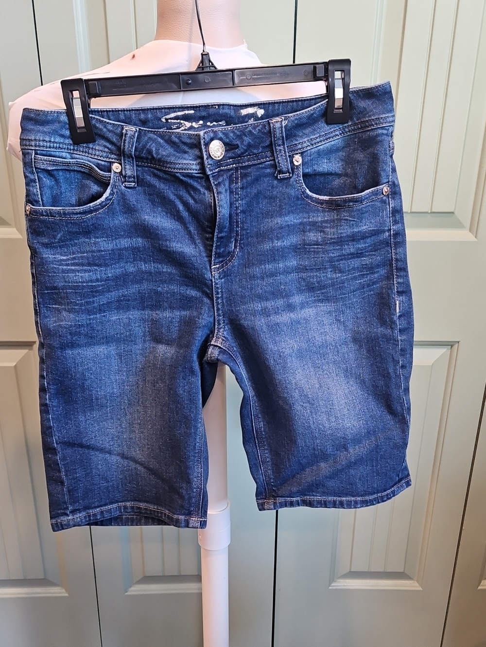 Seven7 Women's Blue Denim Jean Shorts